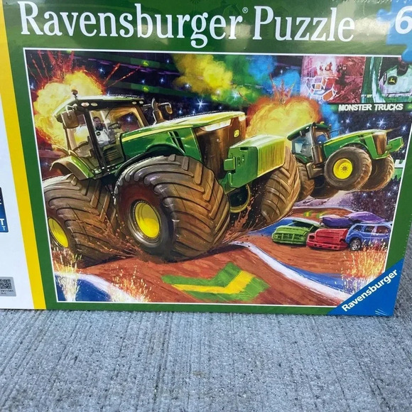 Ravensburger 100 piece John Deere Tractor Monster Puzzle Kids Sealed and NEW - Picture 2 of 5